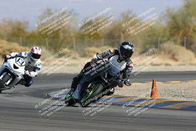 media/Feb-04-2023-SoCal Trackdays (Sat) [[8a776bf2c3]]/Turn 2 (1140am)/